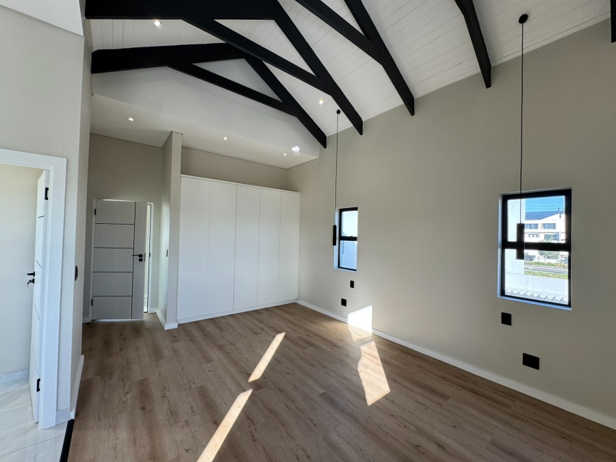3 Bedroom Property for Sale in Sandown Western Cape